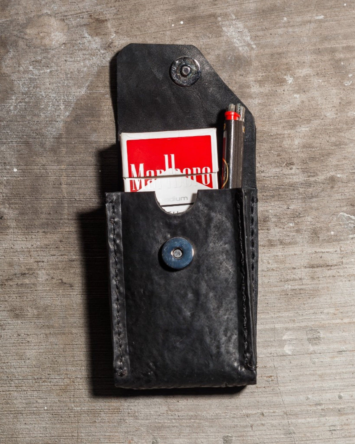 Cigarette Pouch open