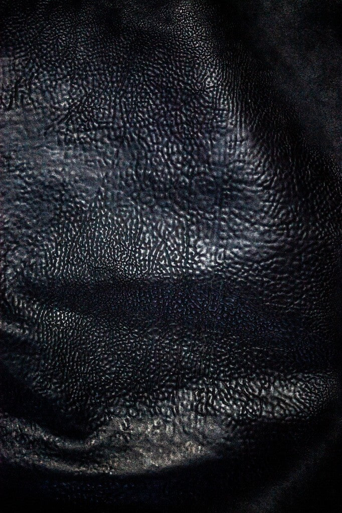 Horse culatta leather grain
